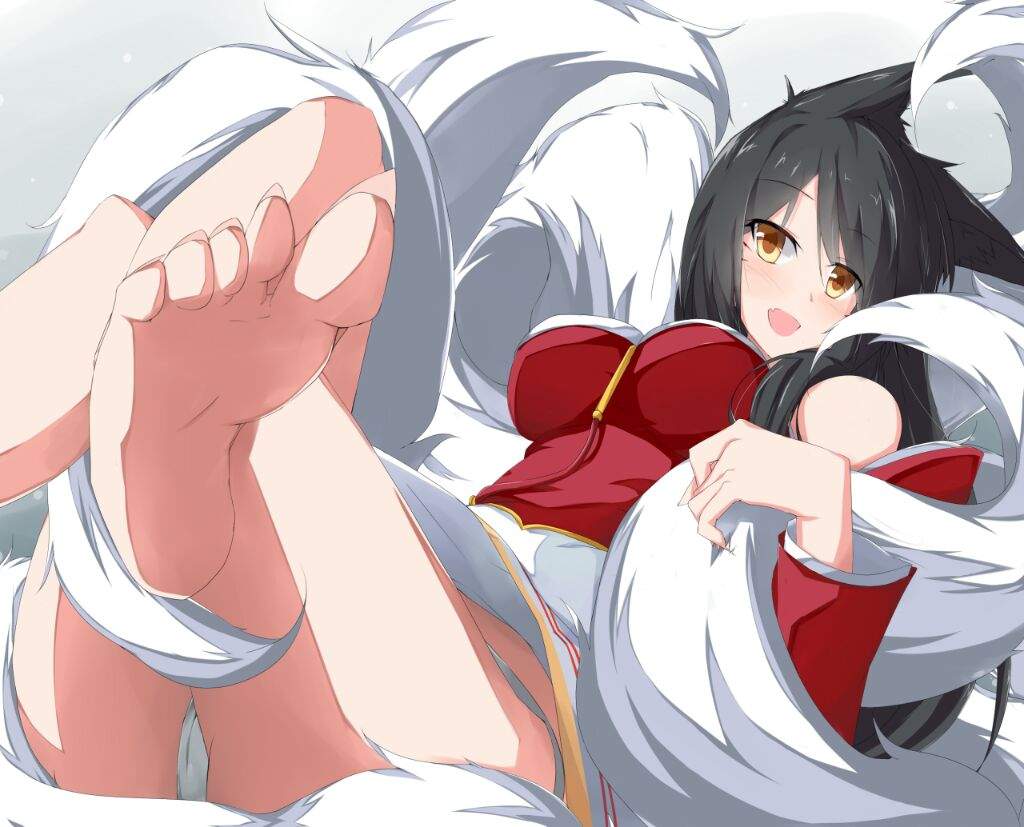 【LOL】Ahri feet page 3 full