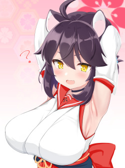 勇美カエデ